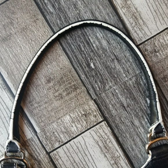 COLE HAAN black bag - Picture 7 of 8